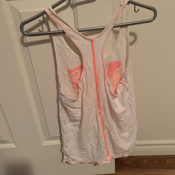 Under Armour tank top - Picture 2 of 2